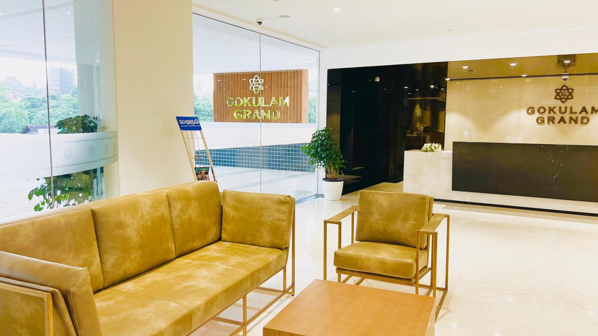 Gokulam Grand Kozhikode Hotel Екстериор снимка