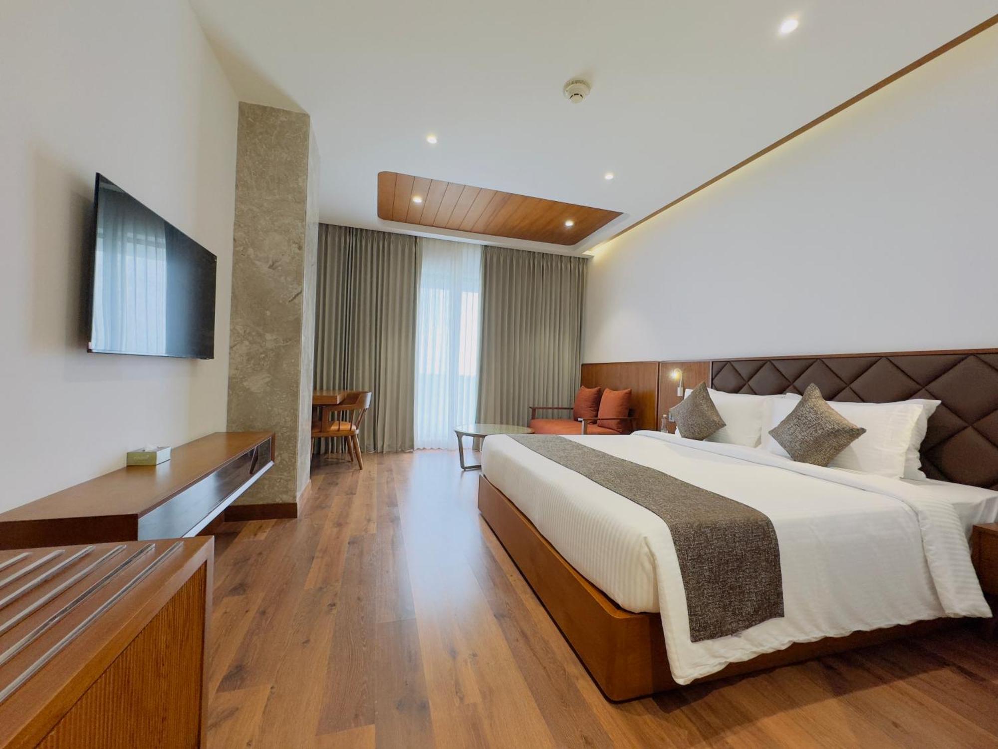 Gokulam Grand Kozhikode Hotel Екстериор снимка